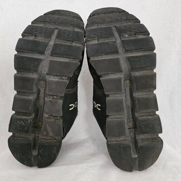 On Running Cloud Waterproof Sneakers Black - Size US 7 - Picture 2 of 9